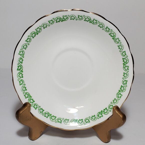 English Castle Teacup and Saucer Green Leaves Vintage - Picture 11 of 11